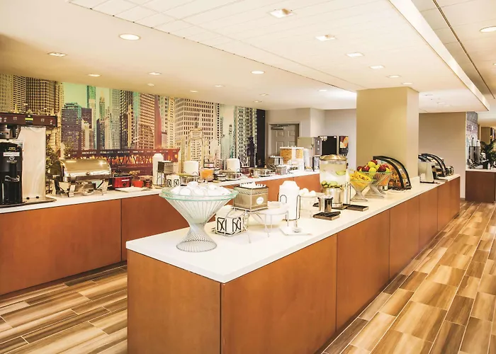 La Quinta & By Wyndham Downtown 3* Chicago