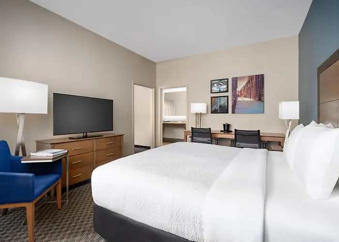 La Quinta & By Wyndham Downtown 3*