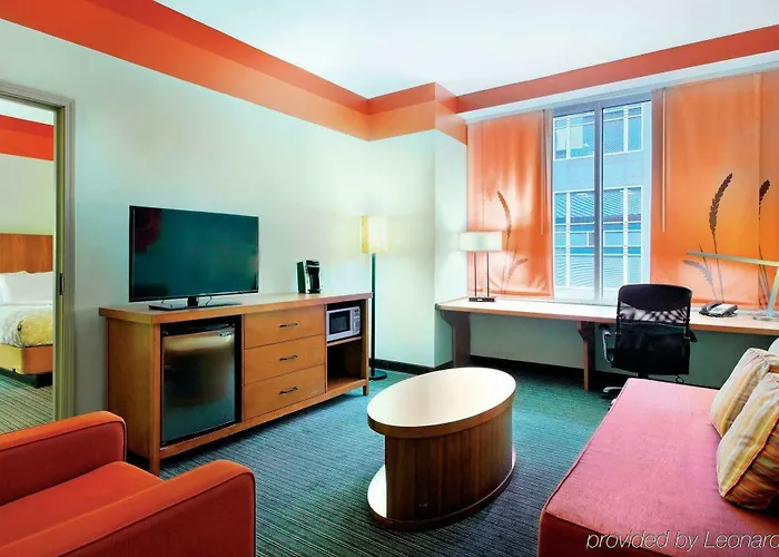 Hotel La Quinta & By Wyndham Downtown Chicago